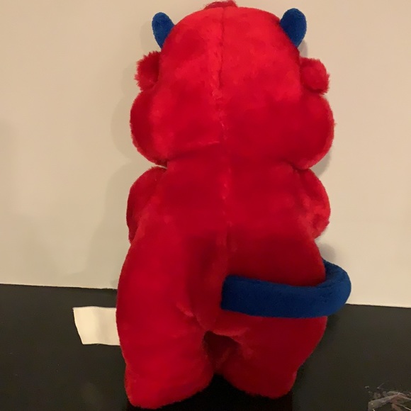 Plush devil - Picture 2 of 4